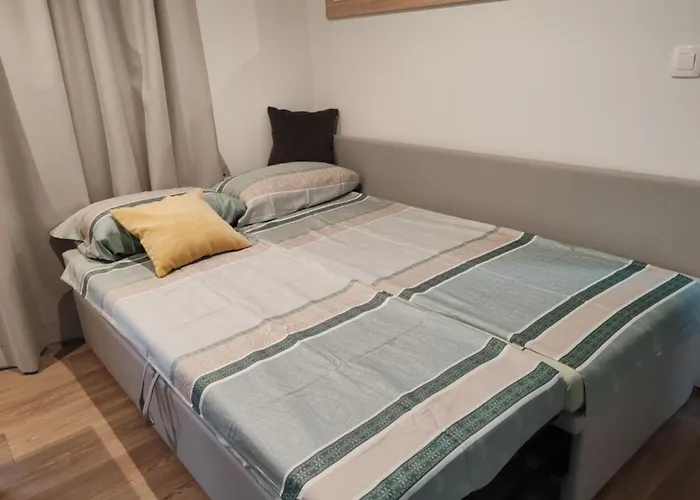 Mobile Annika Mar Vikendica