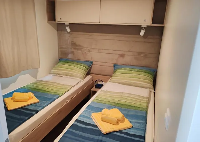 Mobile Annika Mar * Selce